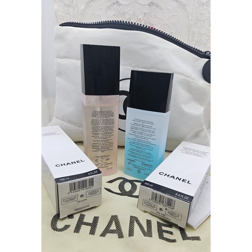 CHANEL CLEANSERS X2 IN MAKEUP BAG NIB - Picture 3 of 9